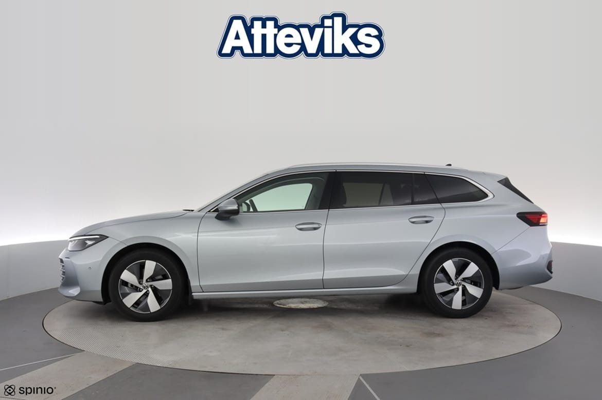Volkswagen Passat eTSI 150 DSG 2025, bild 6/10