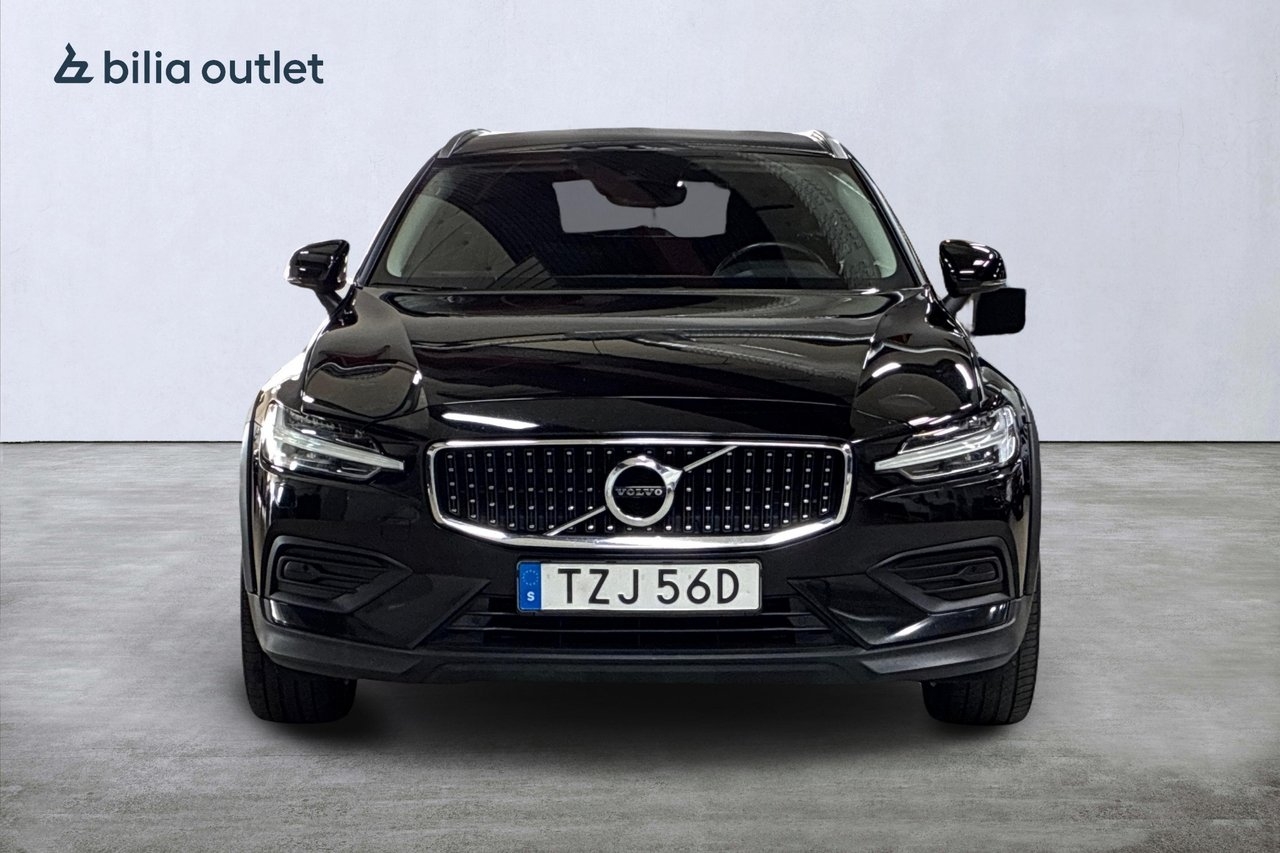 Volvo V60 Cross Country 2022, kuva 3/10