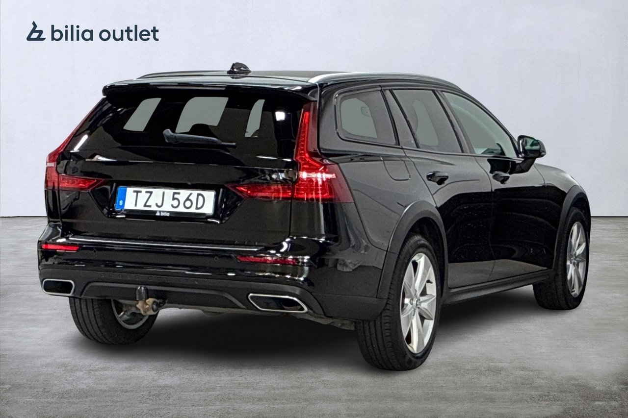 Volvo V60 Cross Country 2022, kuva 6/10