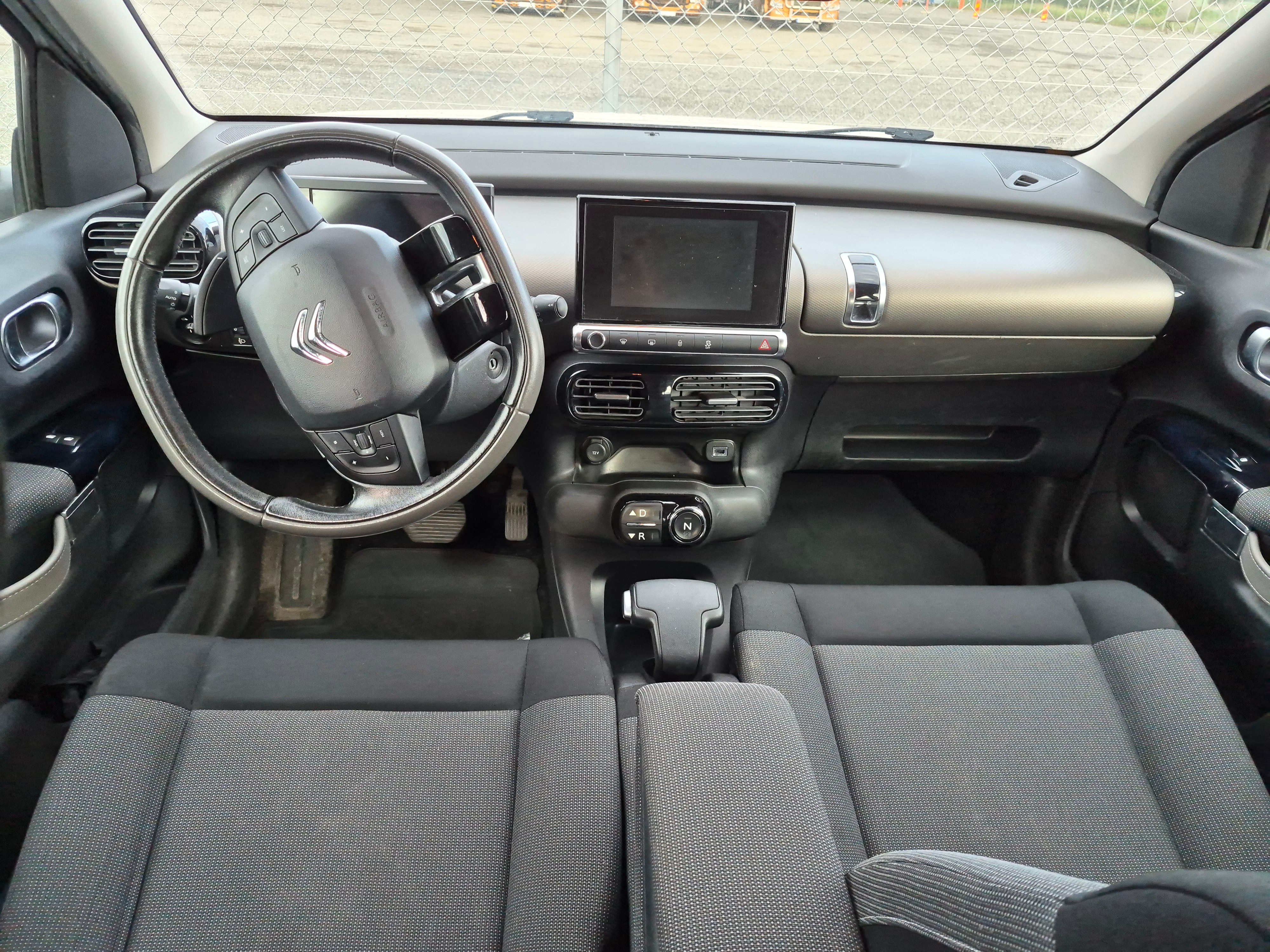 Citroen C4 Cactus 1.2 PureTech EGS 2016, kuva 5/5