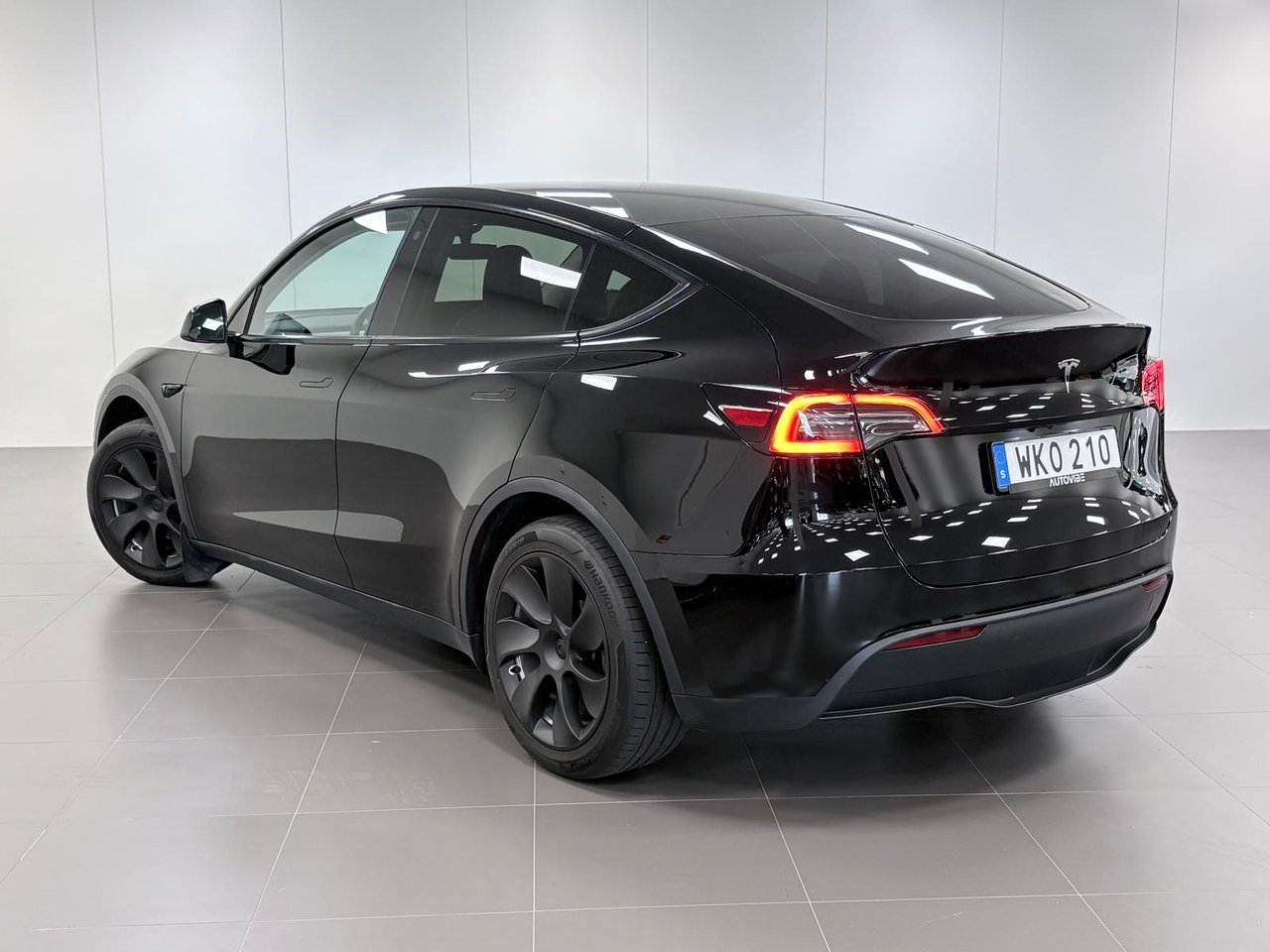 Tesla Model Y STANDARD RANGE 2023, bild 6/21