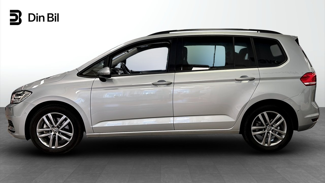 Volkswagen Touran 2025, bild 2/12