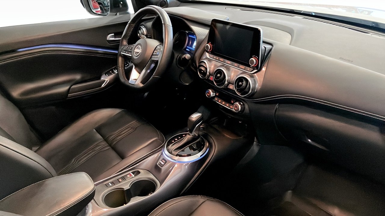 Nissan Juke TEKNA HYBRID AUTOMAT 143hk 2023, bild 3/9