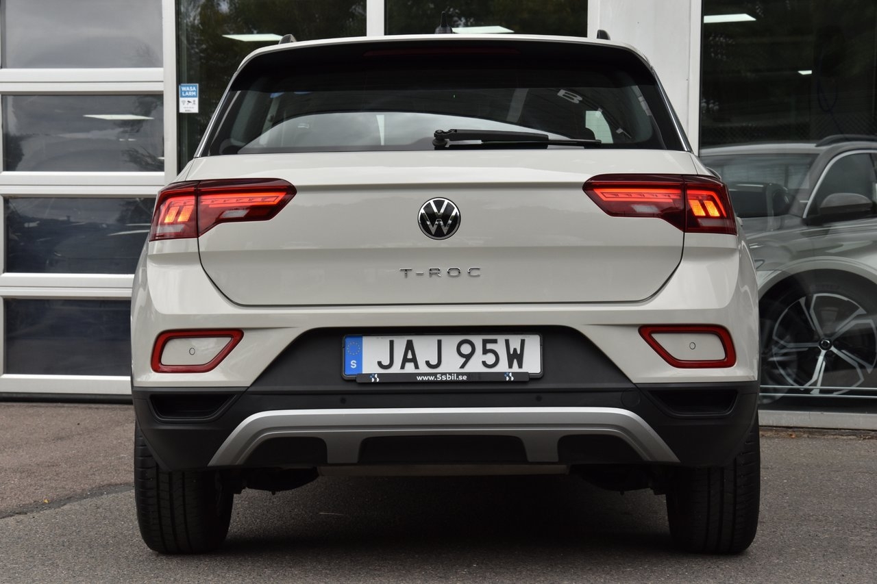 Volkswagen T-Roc 2023, bild 7/10