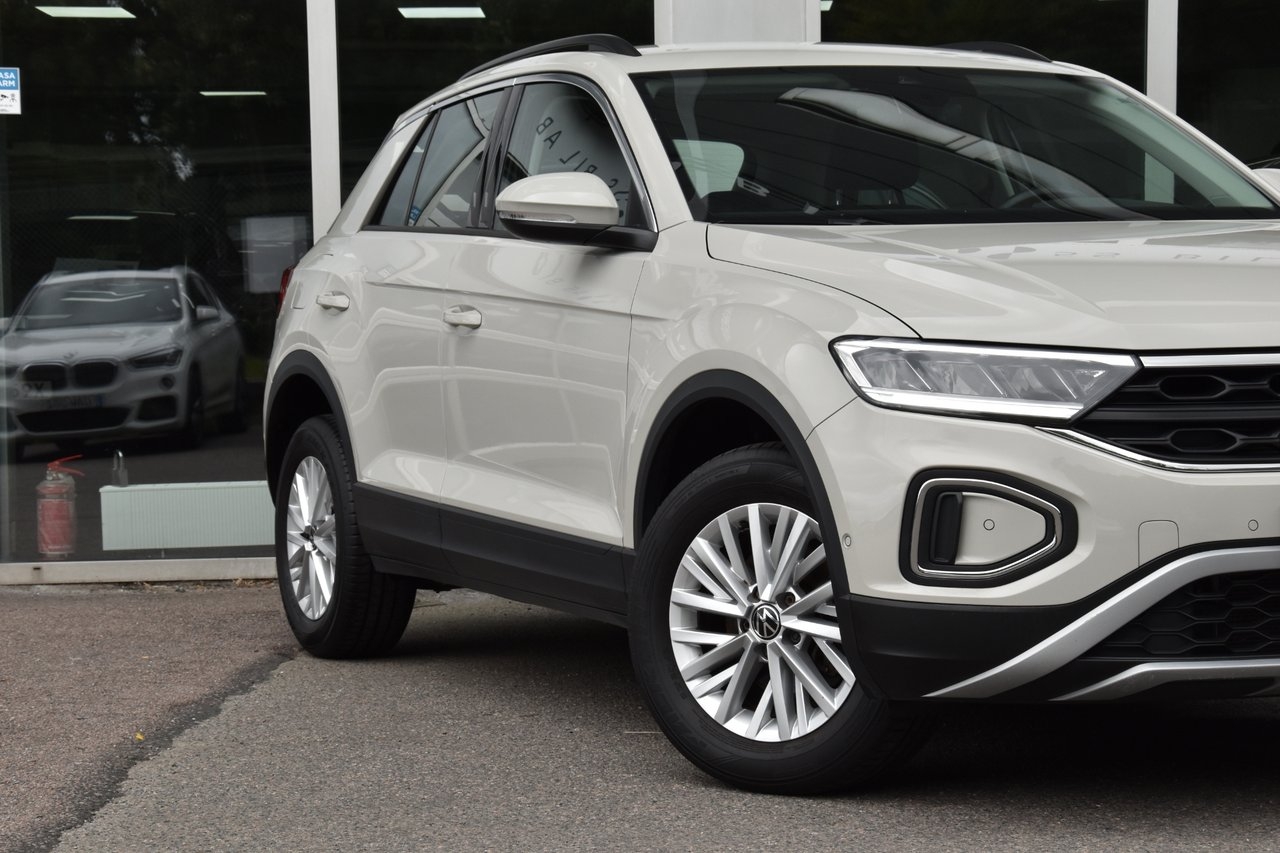 Volkswagen T-Roc 2023, bild 4/10