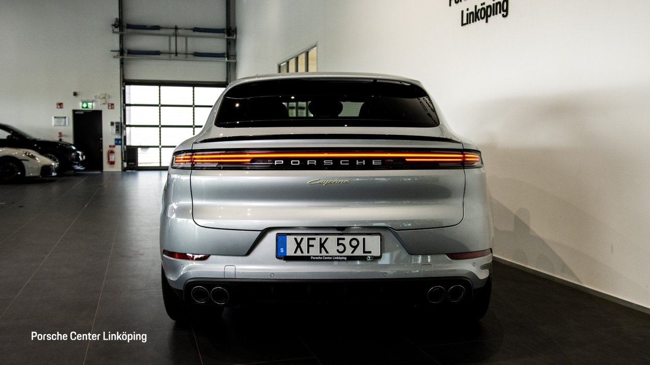 Porsche Cayenne E-Hybrid Coupé 2025, bild 6/10