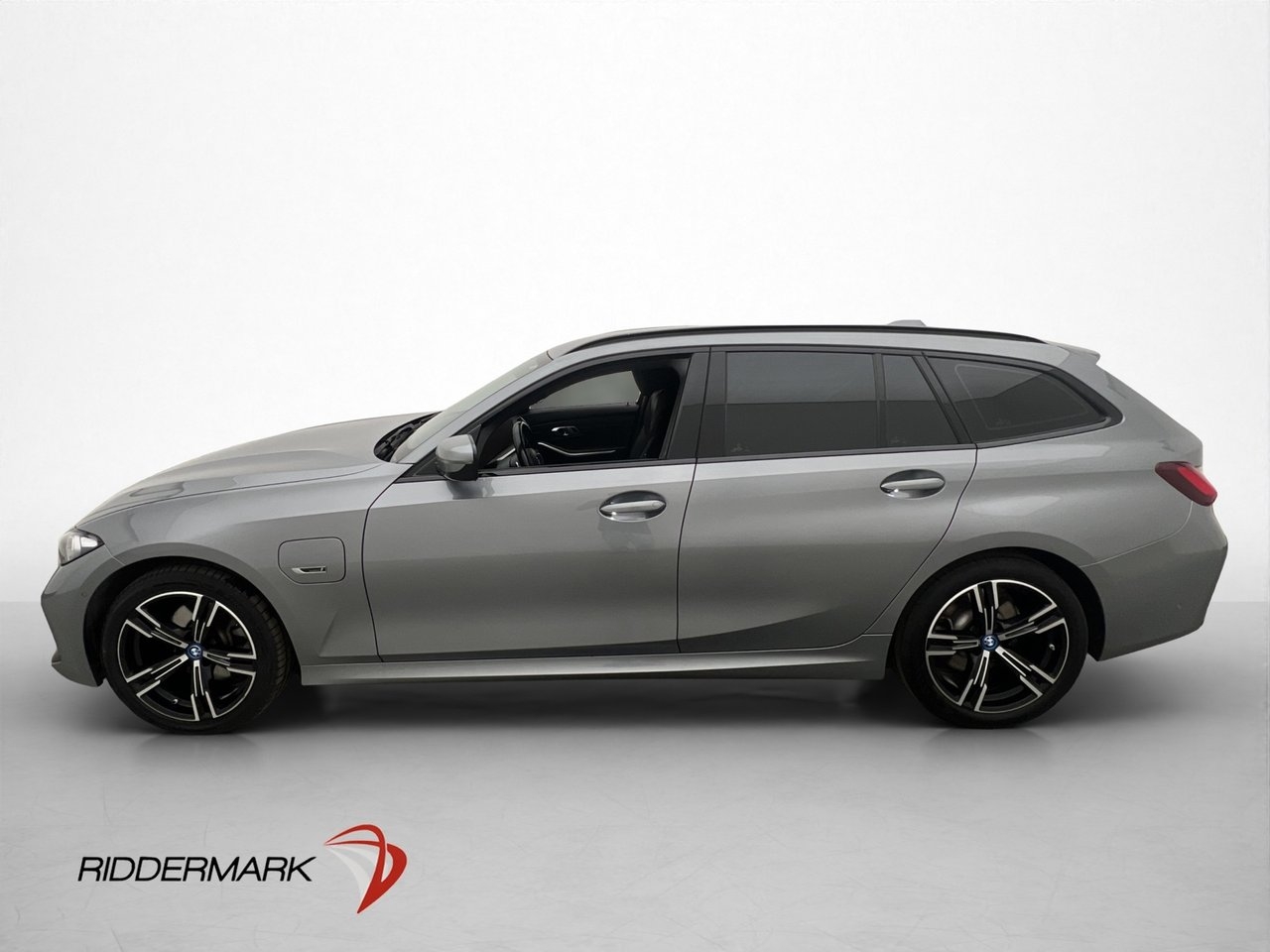 BMW 330 e xDrive Touring M Sport 2023, bild 4/37