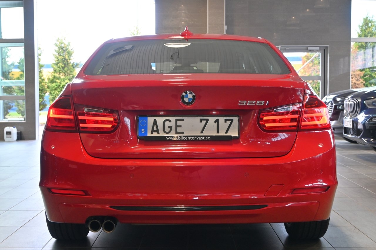 BMW 328 i Sedan Aut 245hk Sport line 18" 2014, bild 4/10