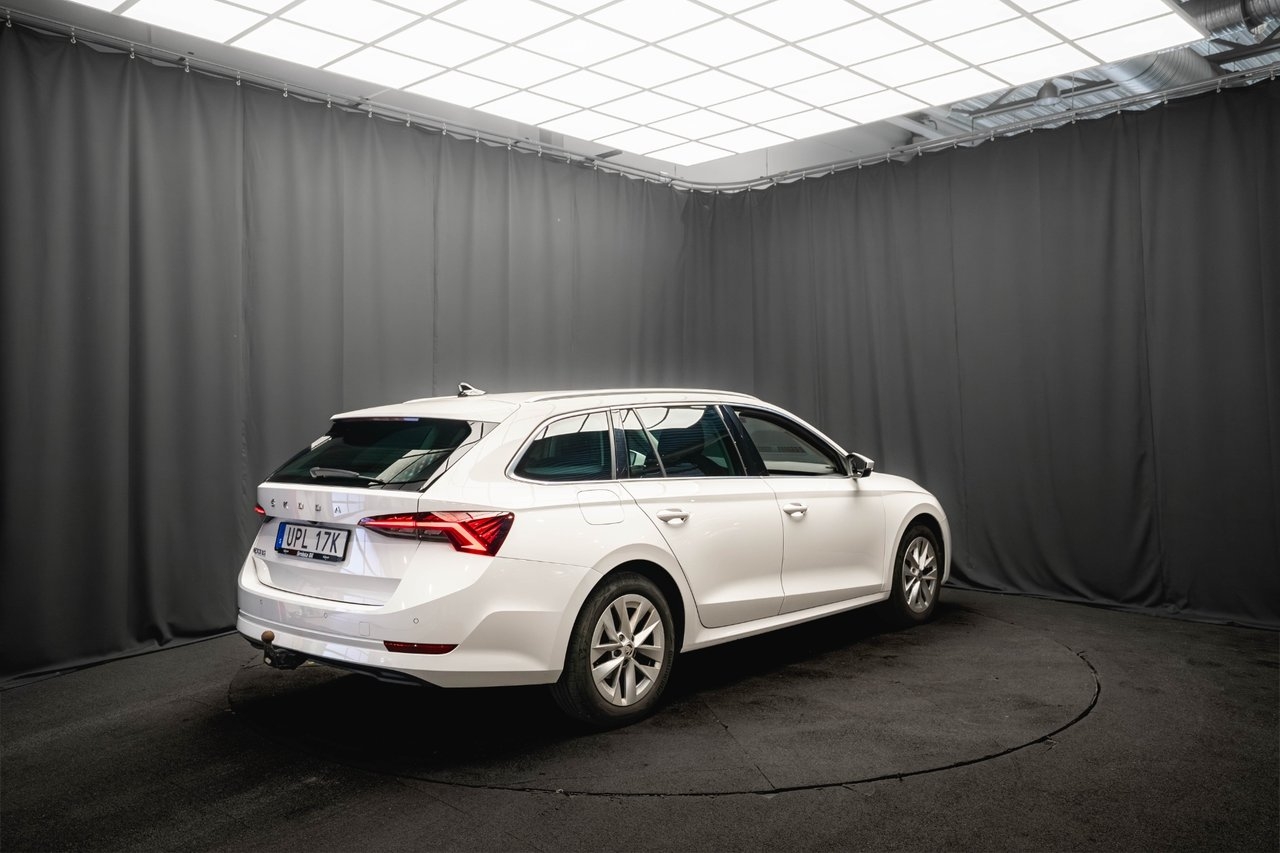 Skoda Octavia STYLE D-VÄRMARE DRAG 2022, bild 6/10