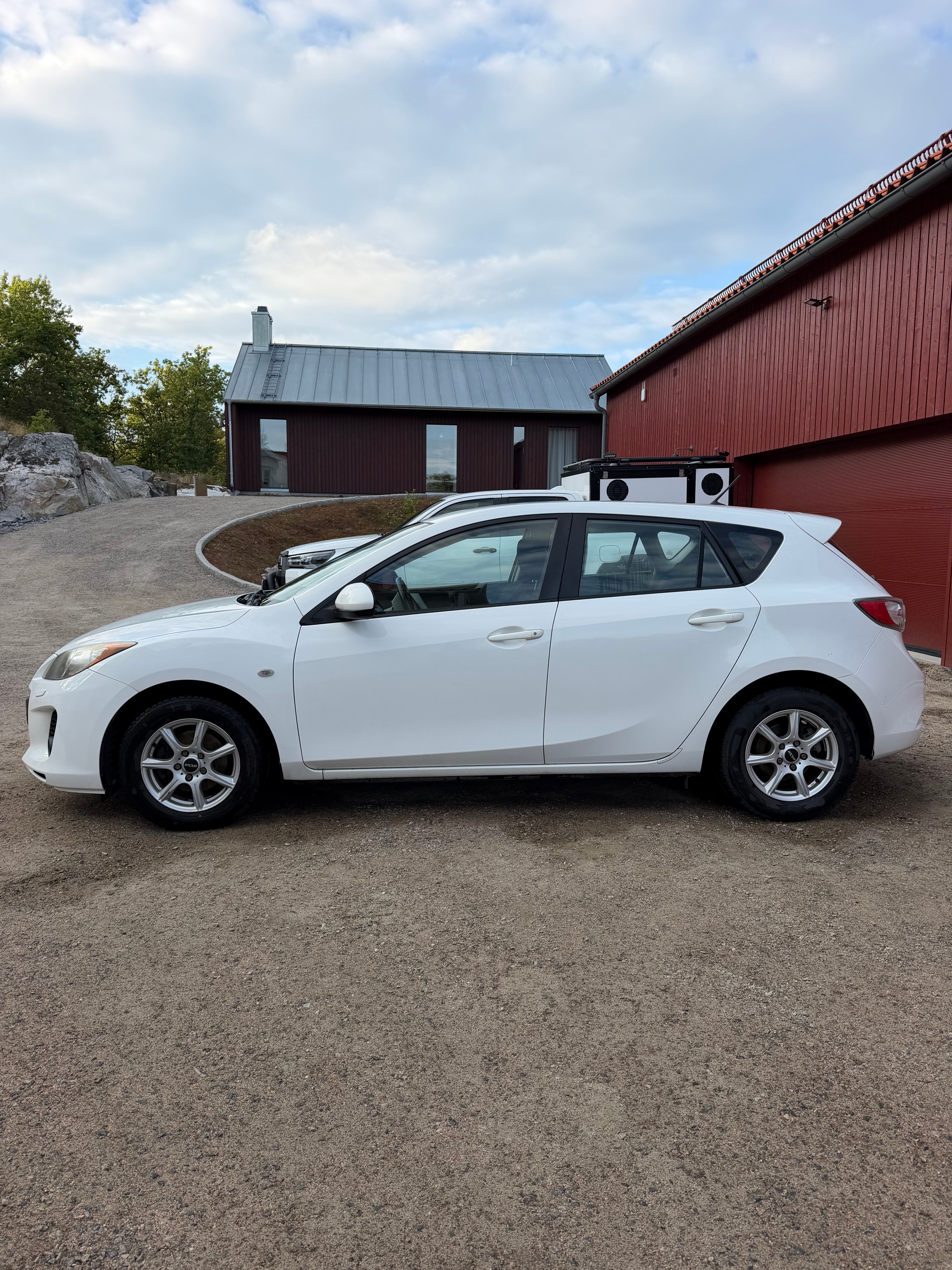 Mazda 3 Sport 1.6 MZR Manuell 2013, bild 5/10