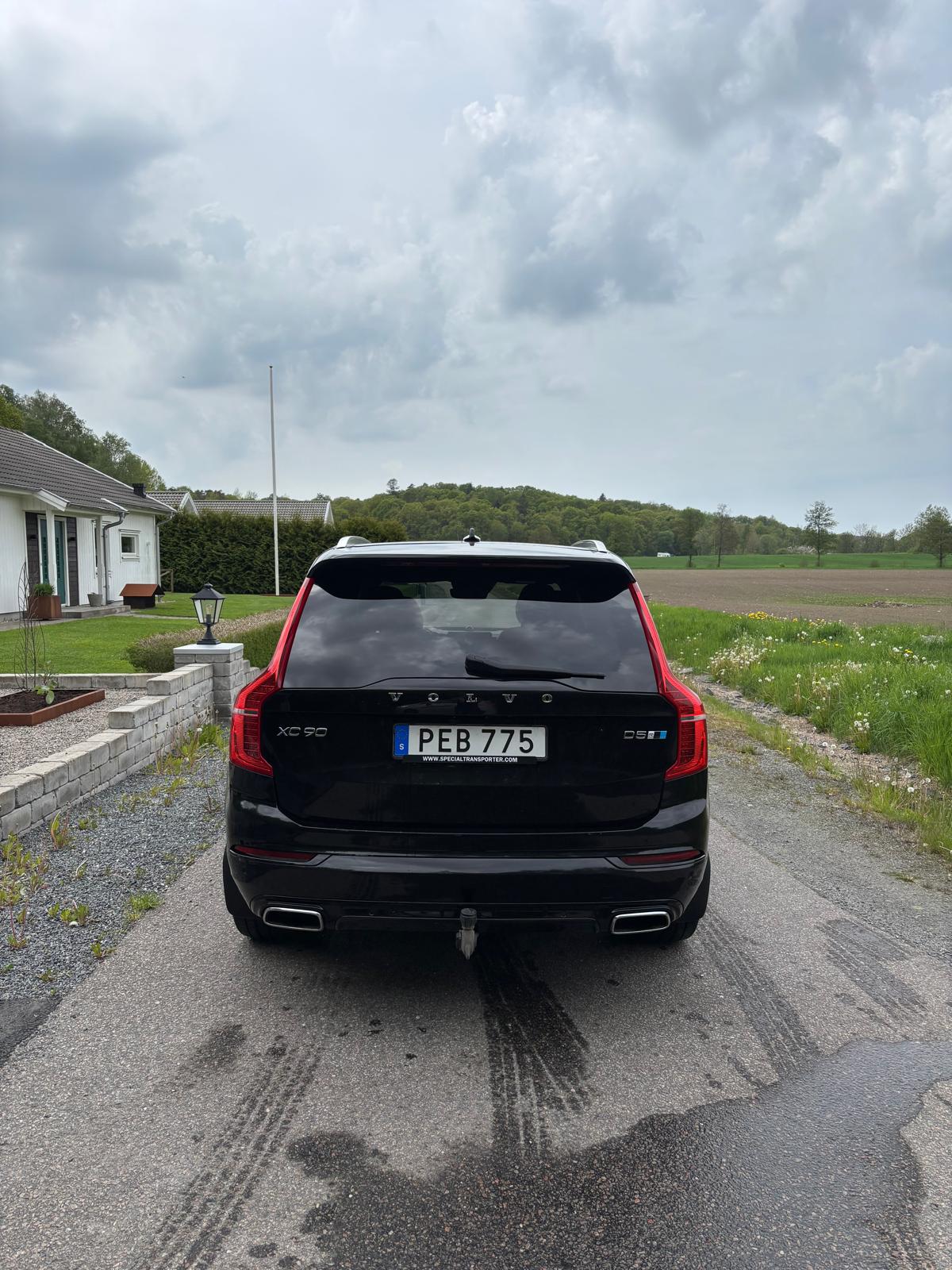 Volvo XC90 7-seater D5 AWD R-Design 2017, bild 4/10