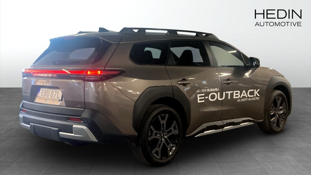 Subaru E-Outback Touring 2026, photo 2/12