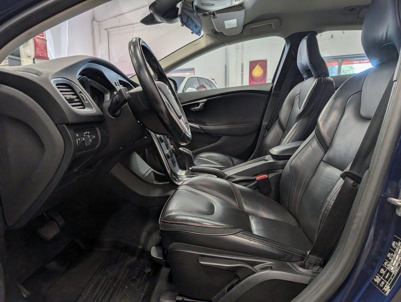 Volvo V40 Cross Country 2015, bild 3/12