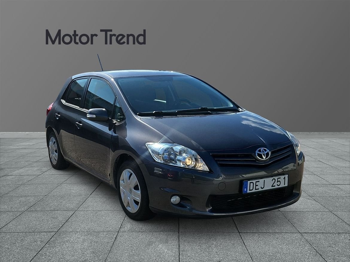 Toyota Auris 1.6 5-D MAN 2010, bild 6/10
