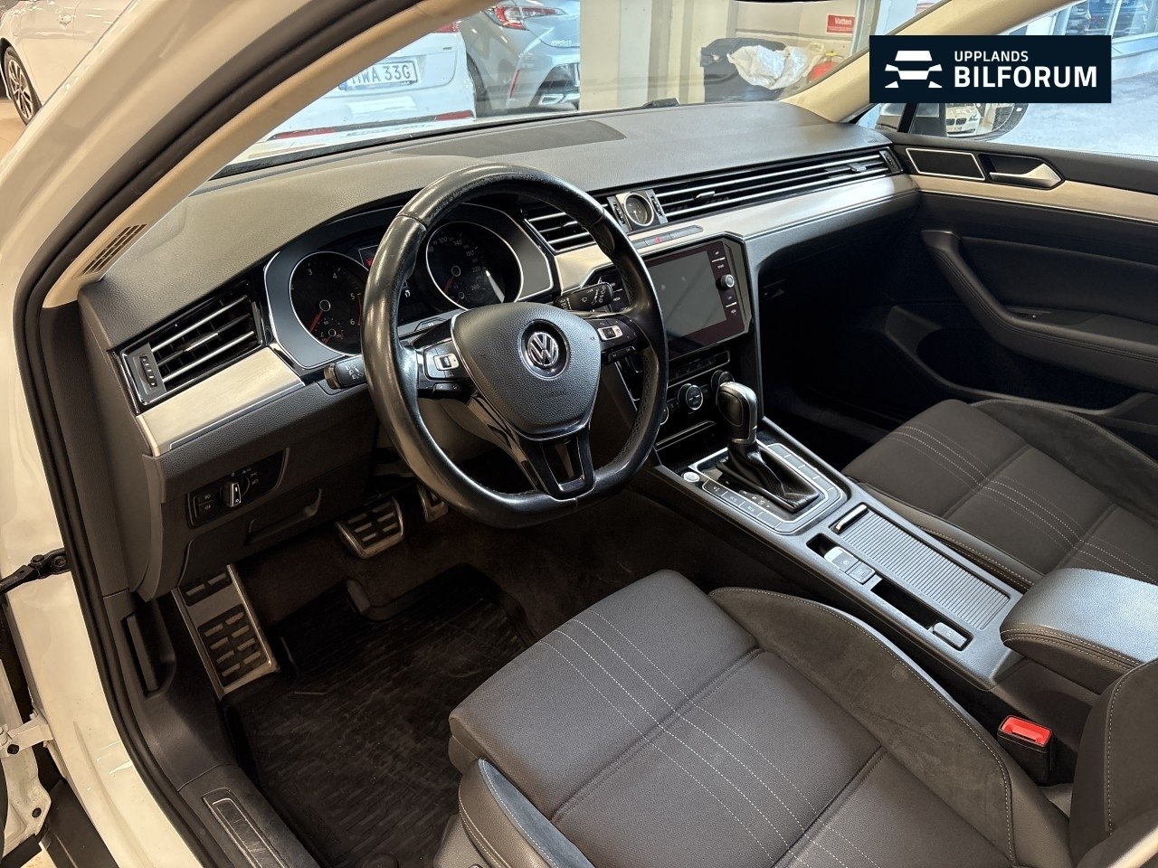 Volkswagen Passat 2018, bild 7/10