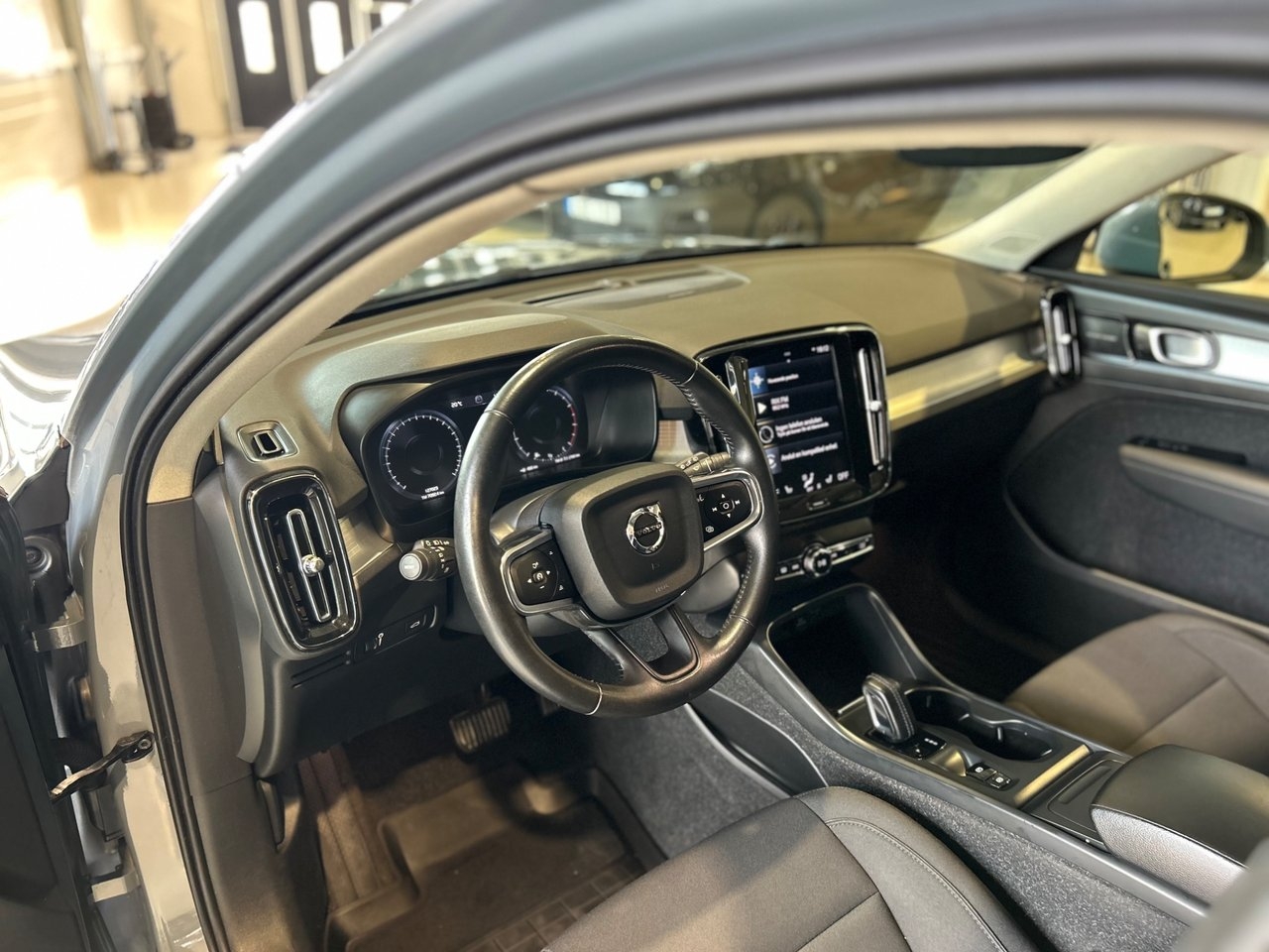 Volvo XC40 2021, bild 7/10