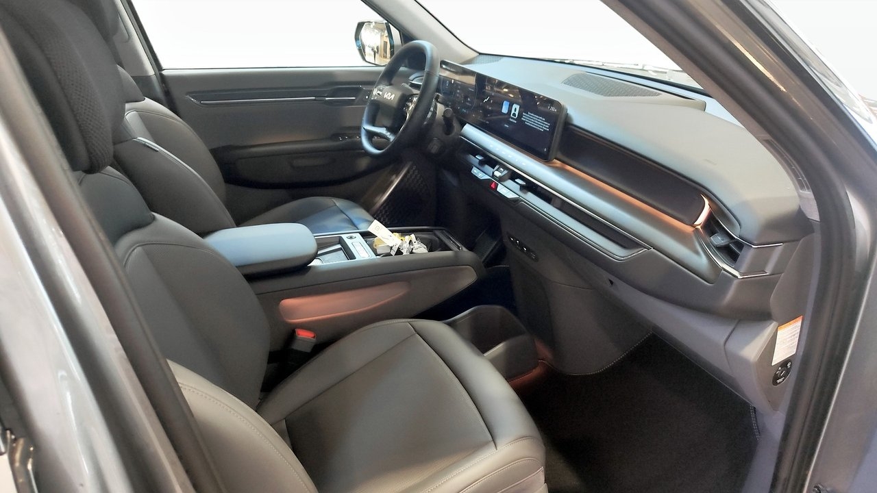 Kia EV9 AWD LONG RANGE 2026, photo 3/10