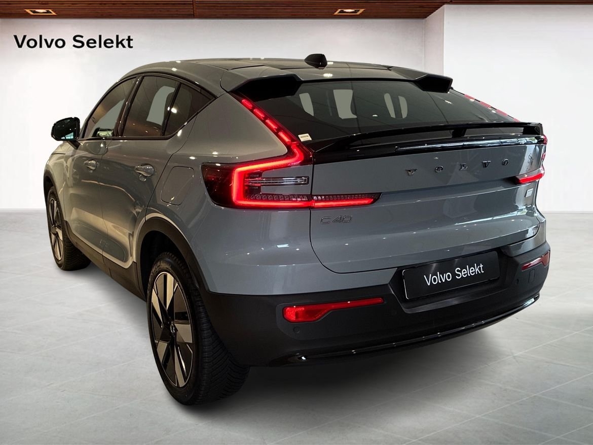 Volvo C40 Recharge Extended Range Core 2024, bild 2/15