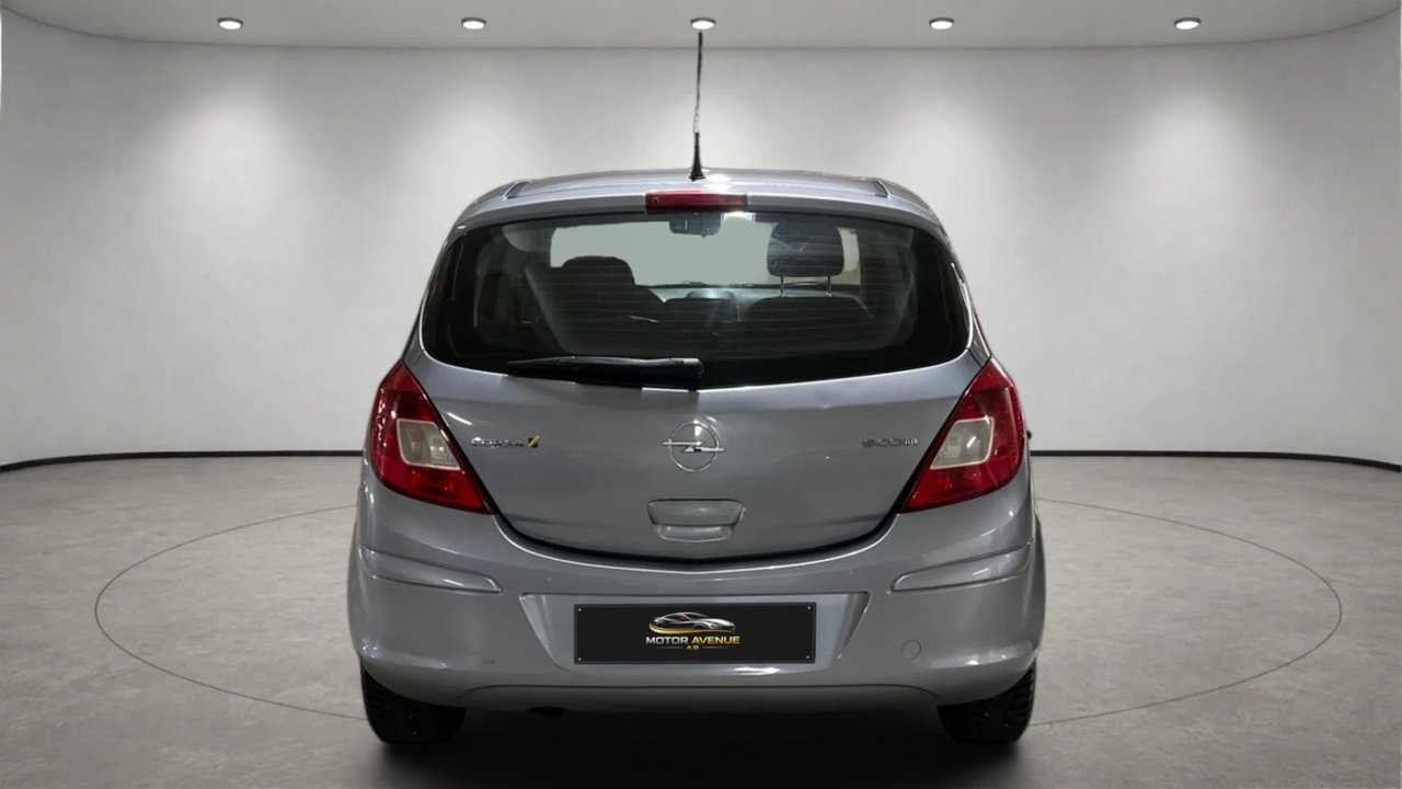 Opel Corsa 2010, bild 5/17