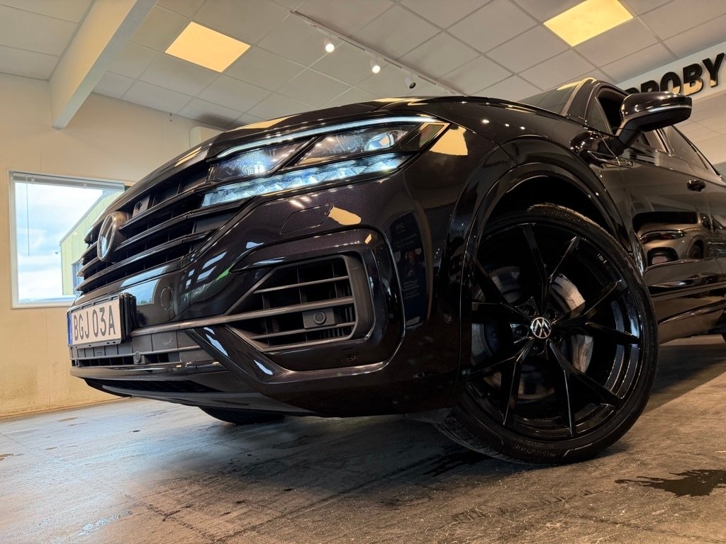 Volkswagen Touareg 2021, photo 6/10