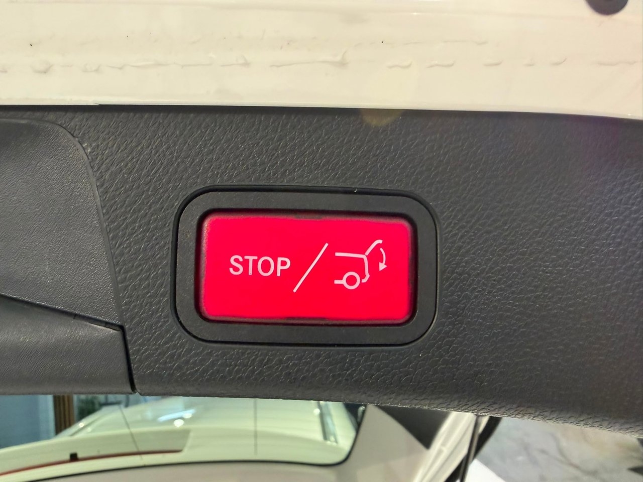 Mercedes-Benz C 2019, bild 6/10