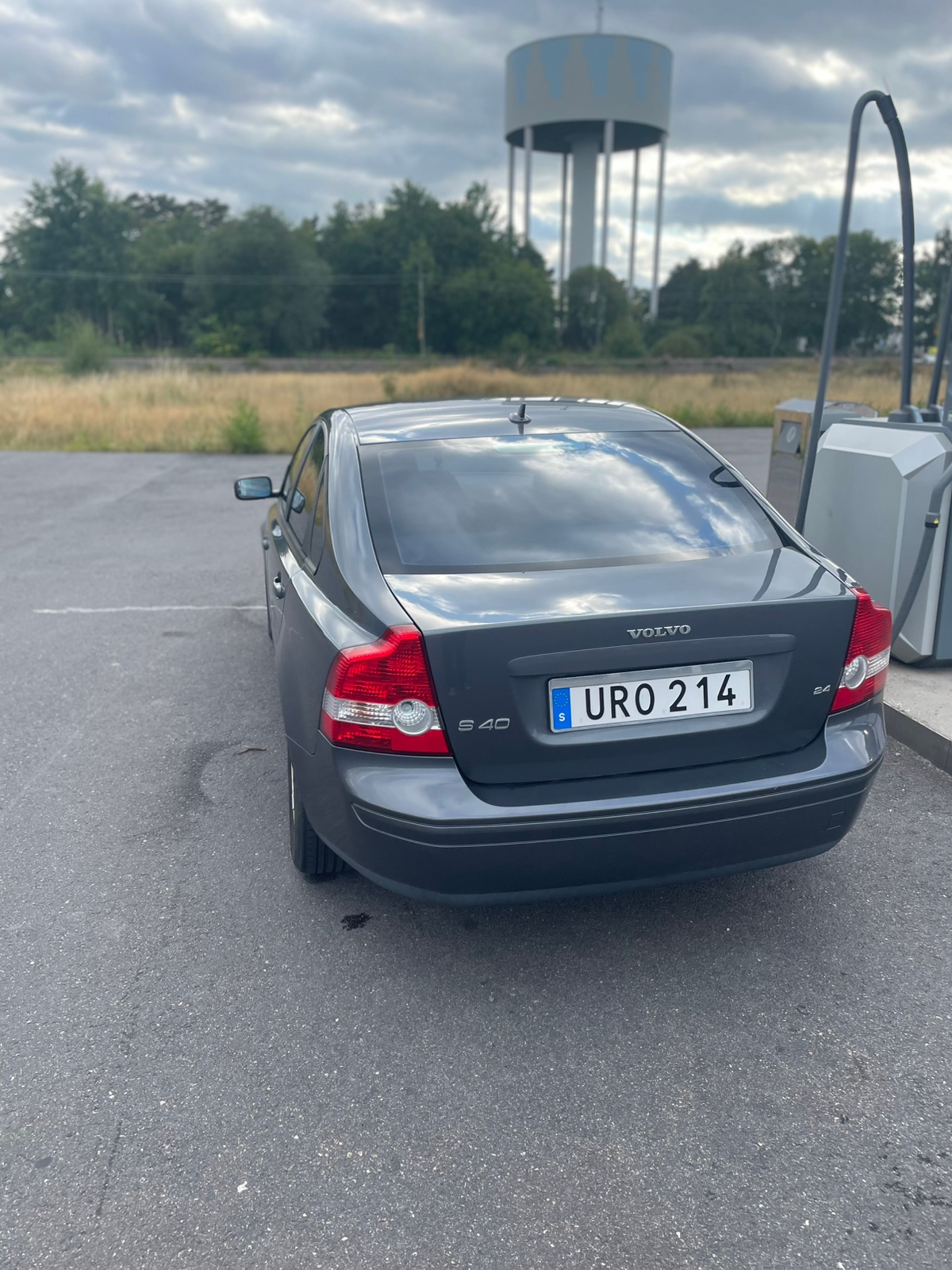 Volvo S40 2.4 Manuell 2004, bild 2/5