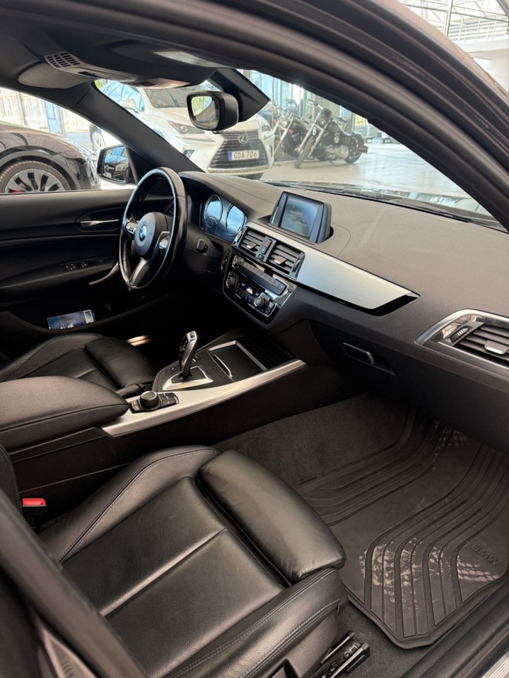 BMW 118 2019, bild 5/10