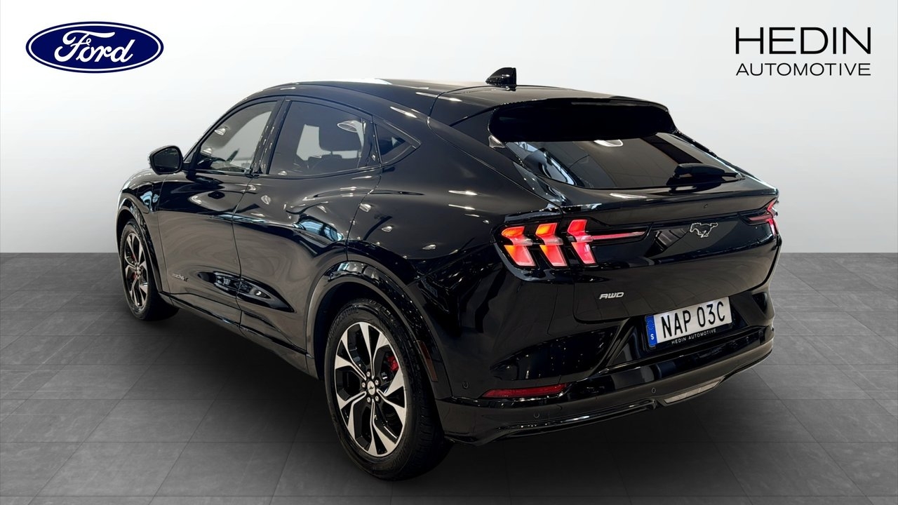 Ford Mustang Mach-E AWD 2021, bild 7/19
