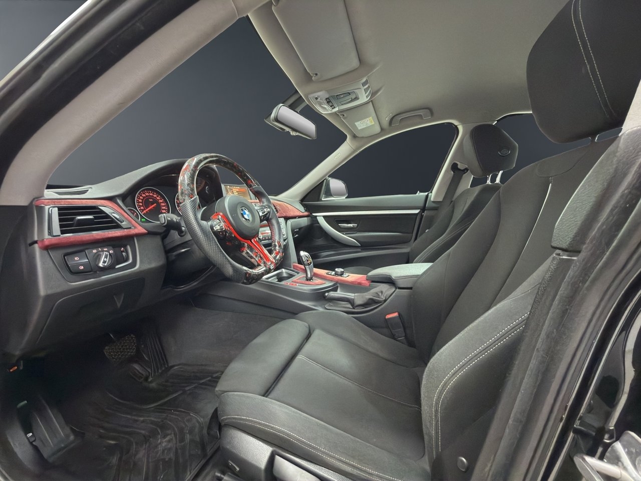 BMW 320 2015, kuva 7/10