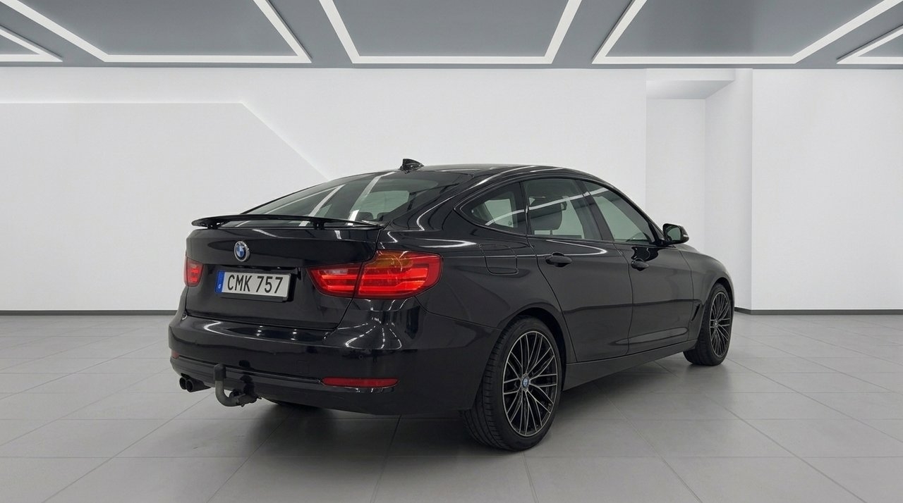 BMW 320 2015, kuva 6/10