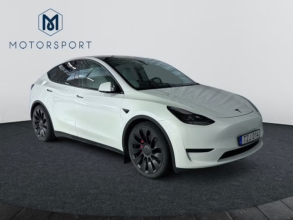 Tesla Model Y Performance 534 hk 2023, bild 7/21