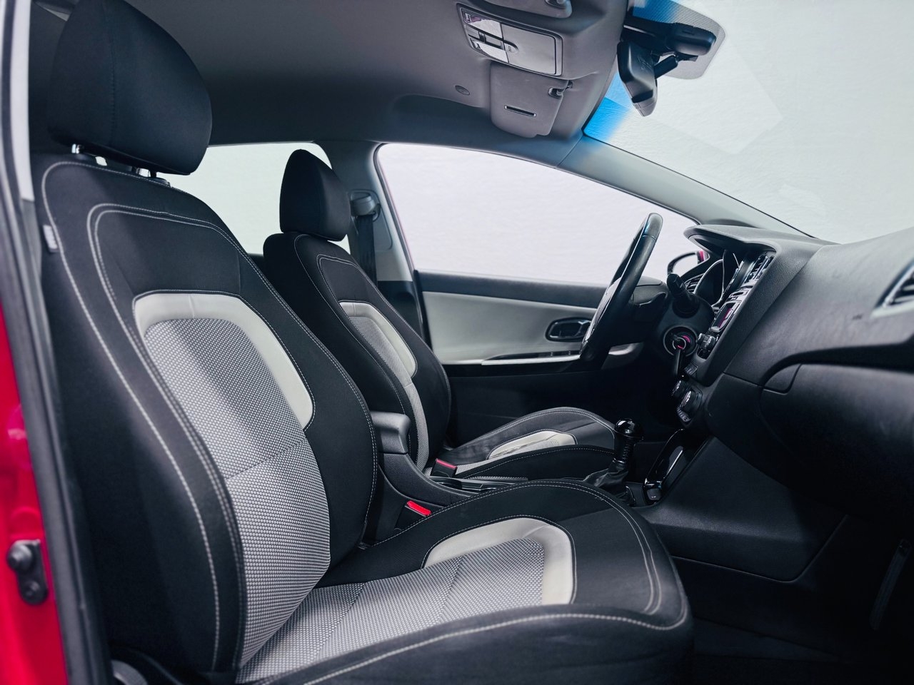 Kia Ceed 2013, bild 7/20