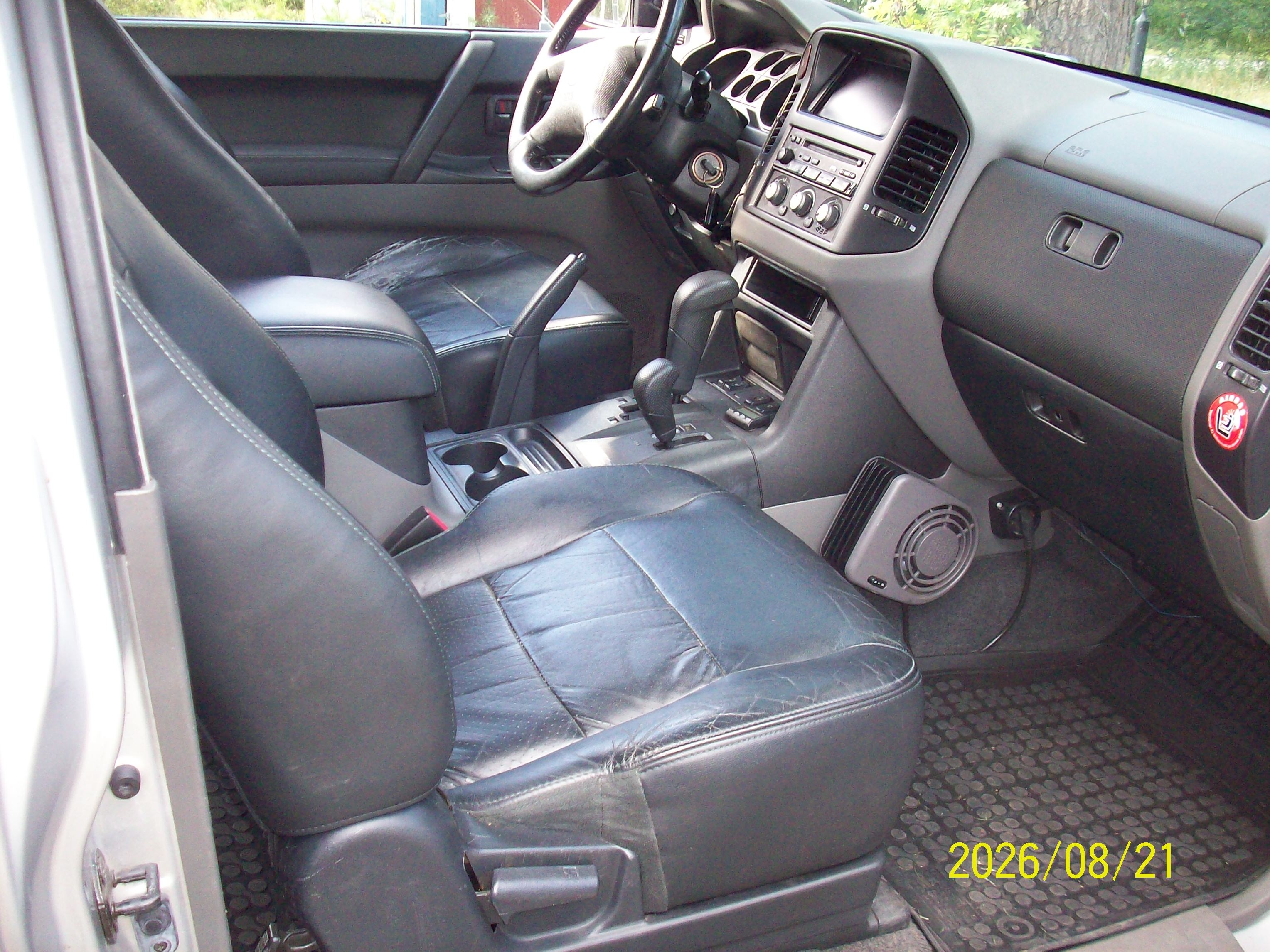 Mitsubishi Pajero 2003, bild 6/8