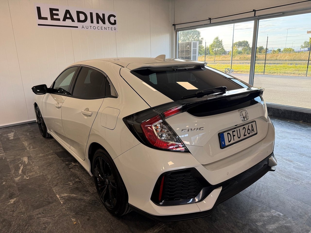 Honda Civic 2019, bild 2/23