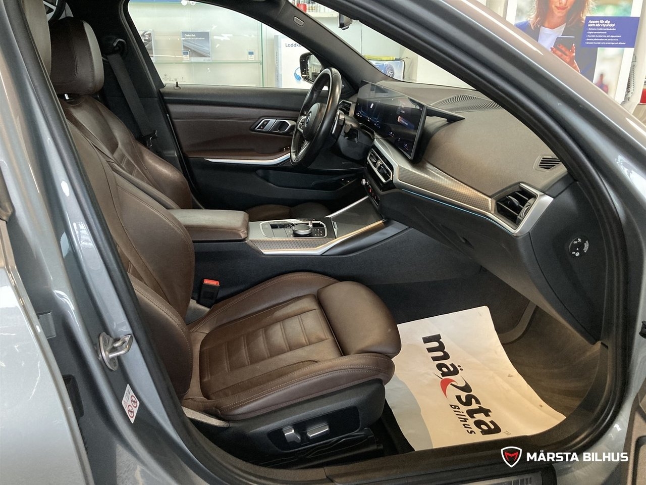 BMW 330 e xDrive (292hk) M Sport Moms 2023, bild 7/19
