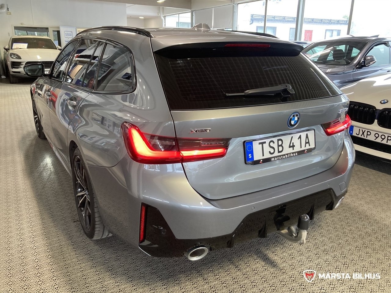 BMW 330 e xDrive (292hk) M Sport Moms 2023, bild 4/19