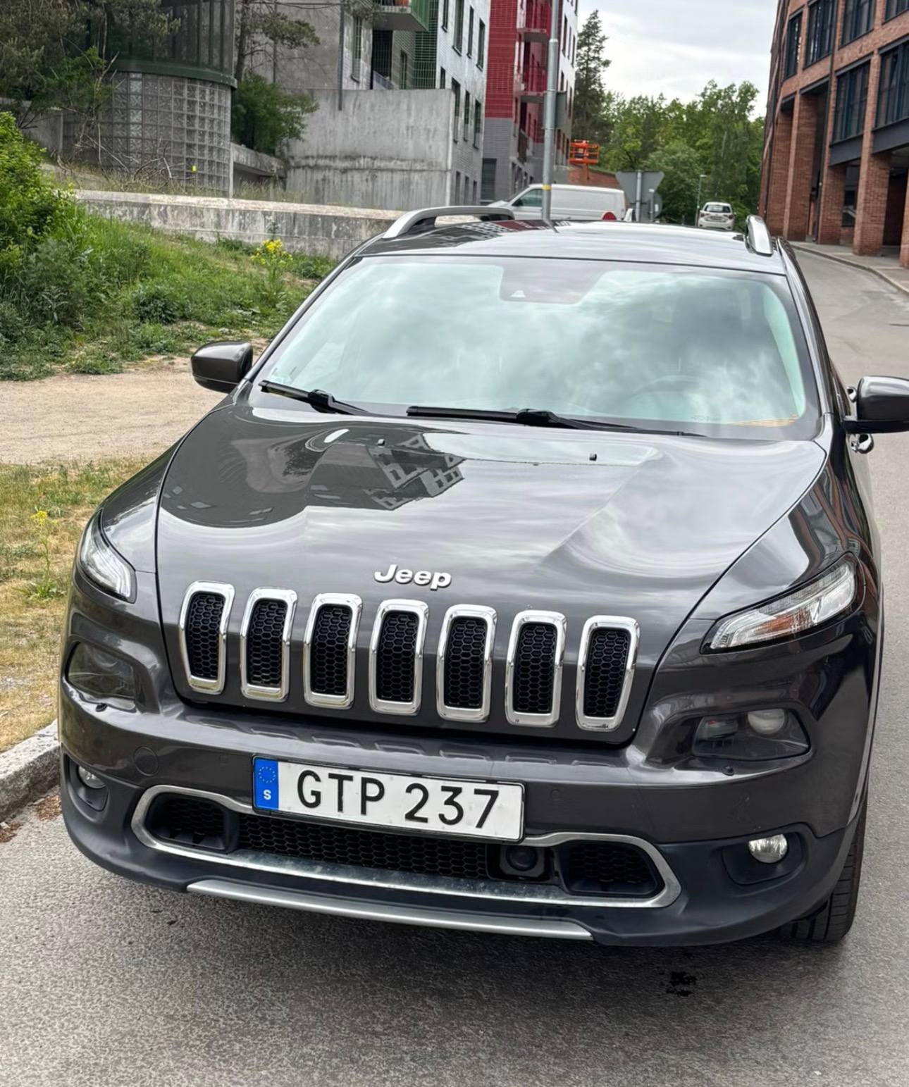 Jeep Cherokee 2.0 CRD 4WD Automatisk 2015, kuva 3/9