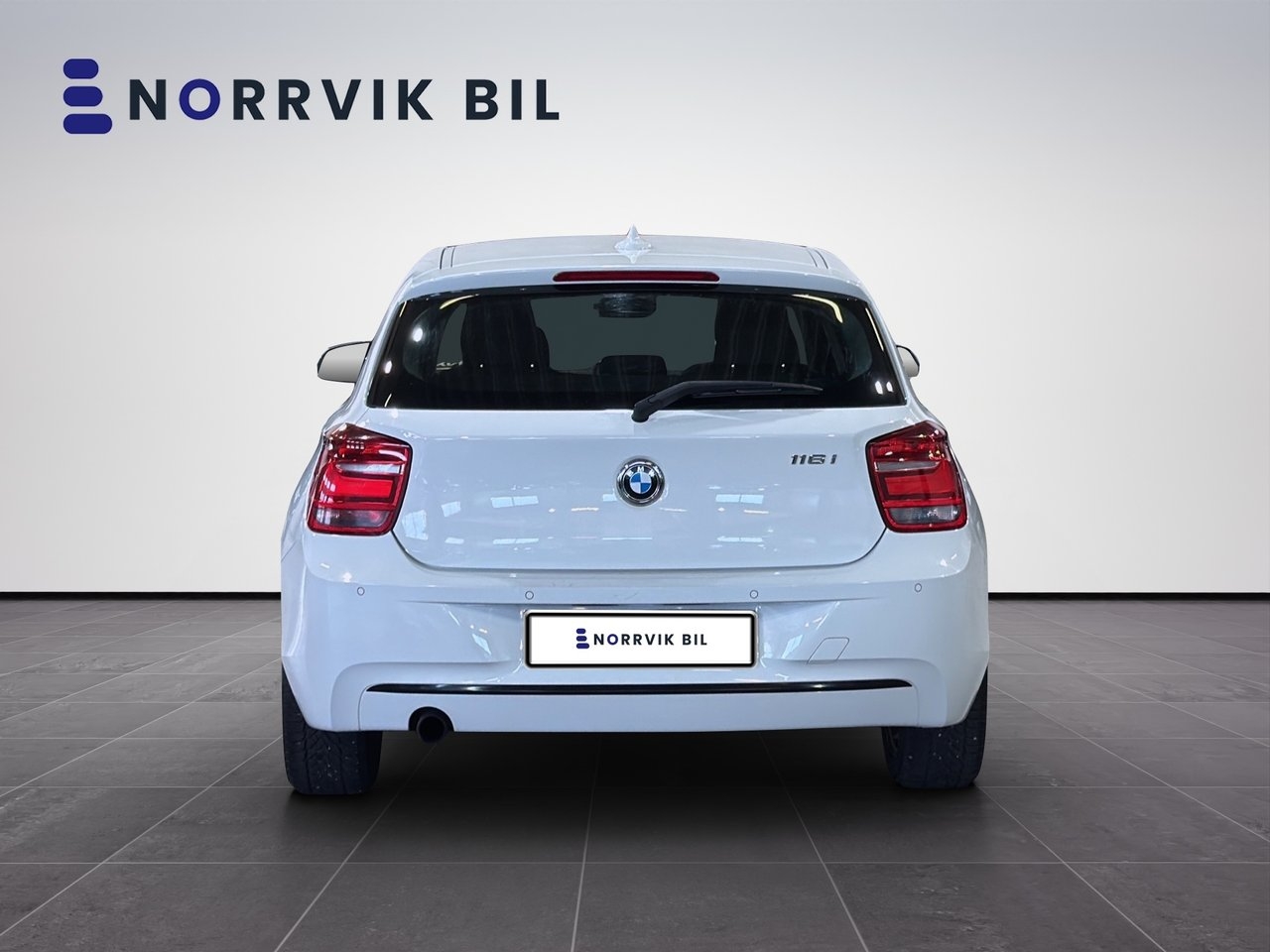 BMW 116 2015, bild 7/10