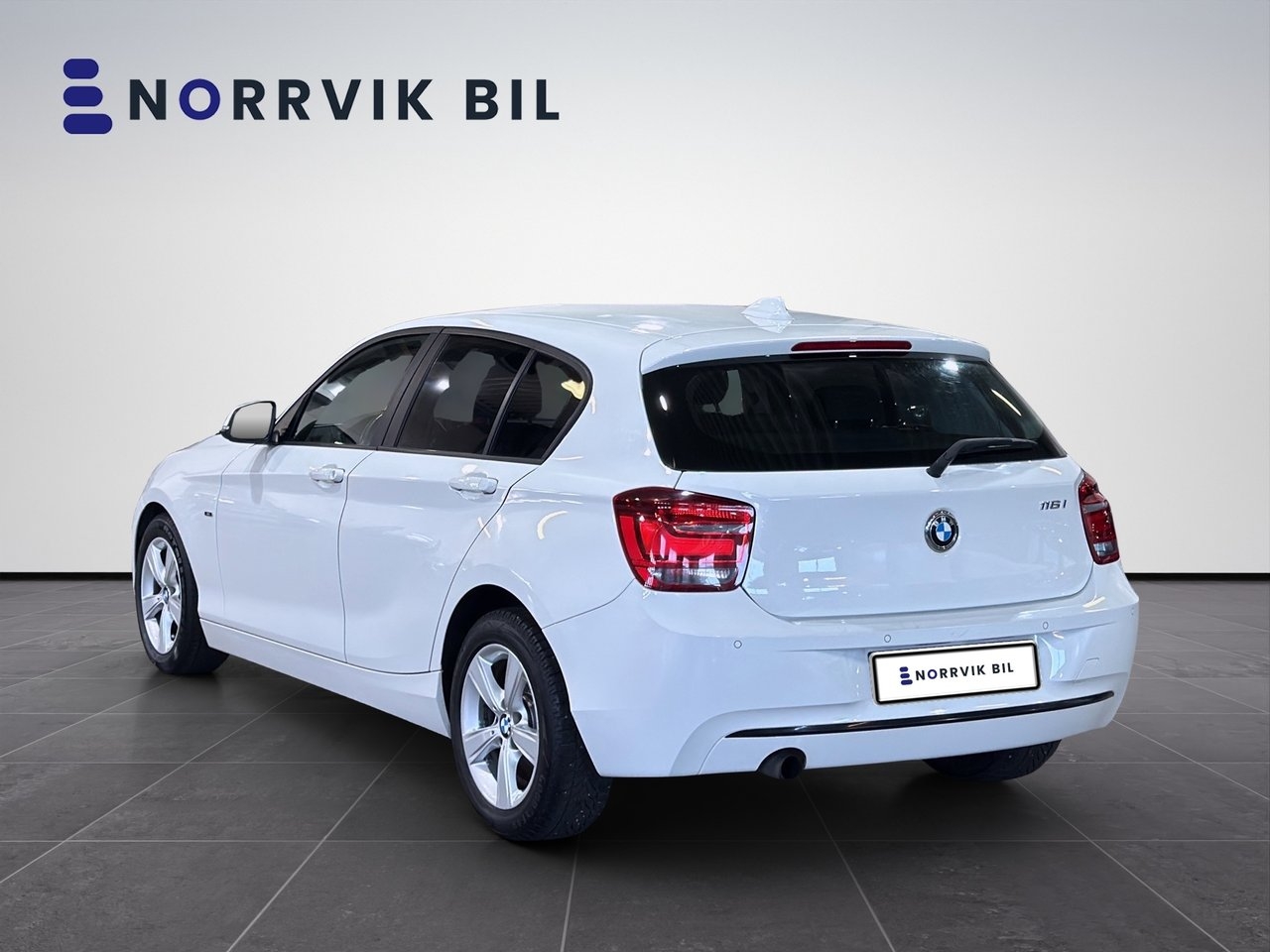 BMW 116 2015, bild 5/10