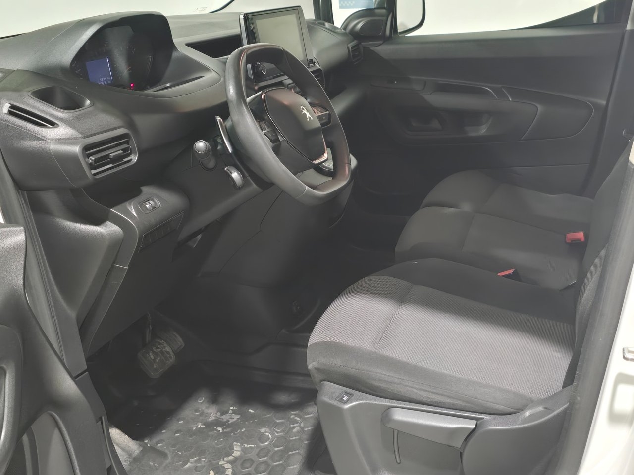 Peugeot Partner 2020, bild 7/10