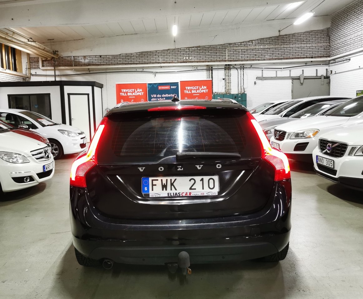 Volvo V60 2012, photo 6/10