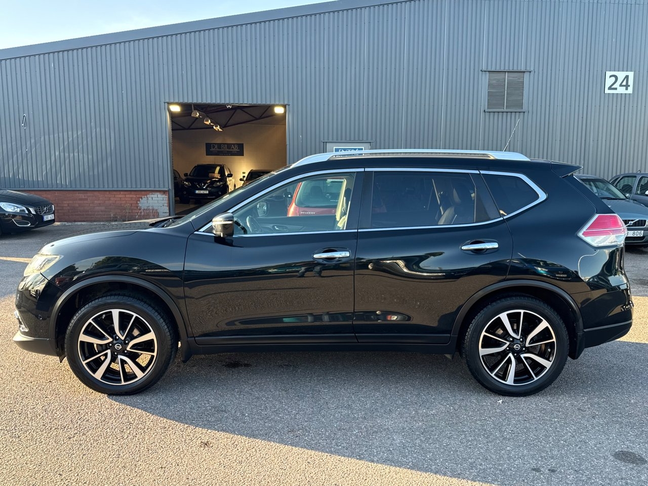 Nissan X-Trail 2016, bild 7/10