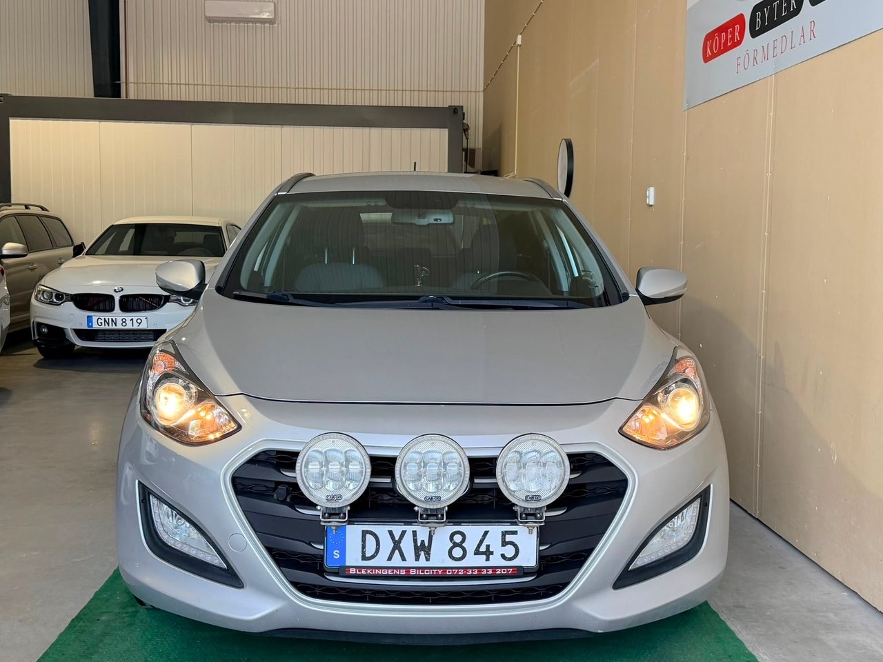 Hyundai i30 Kombi 1.6 CRDi Comfort Eco 2015, bild 2/10