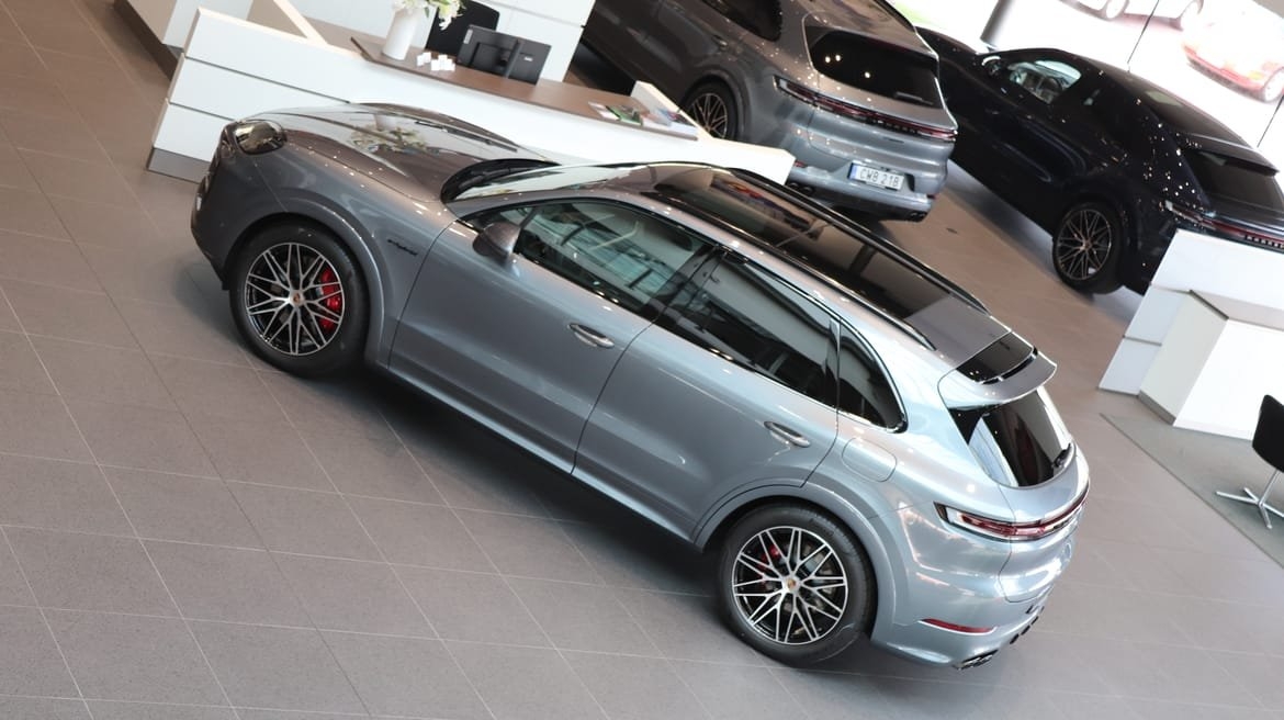 Porsche Cayenne S E-Hybrid Black Edition 2026, bild 6/10