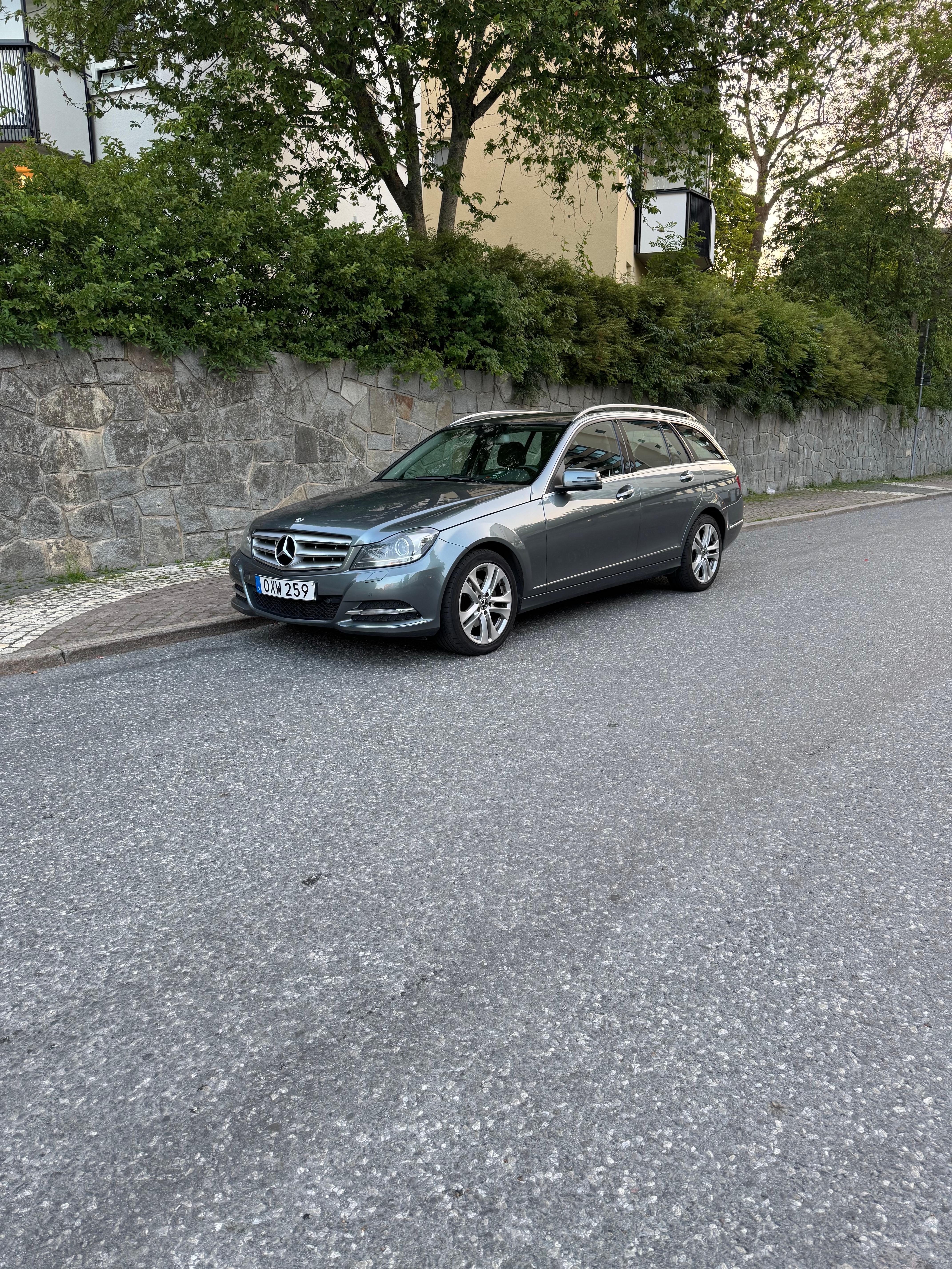 Mercedes-Benz C 2012, kuva 3/9