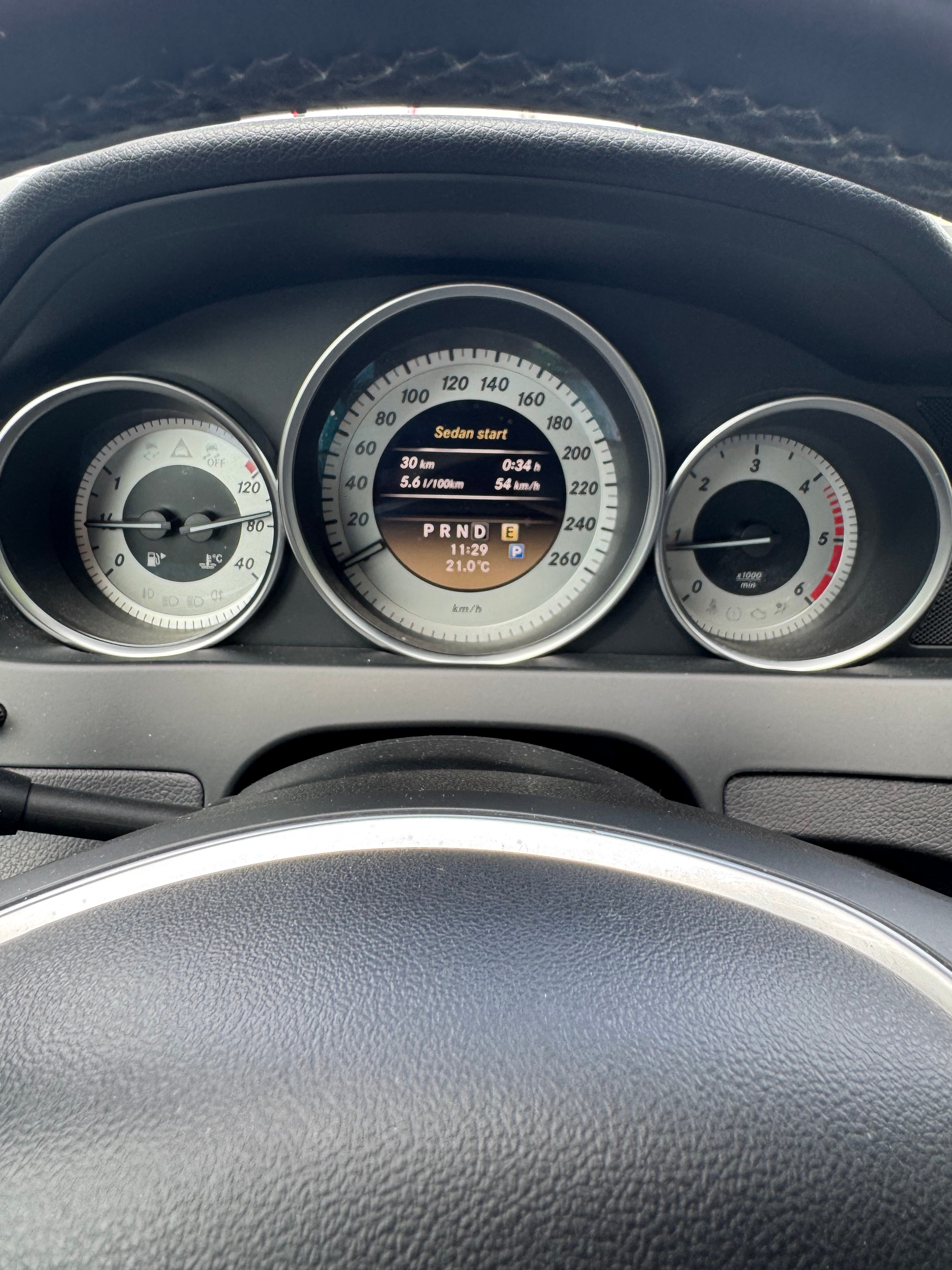 Mercedes-Benz C 2012, kuva 2/9