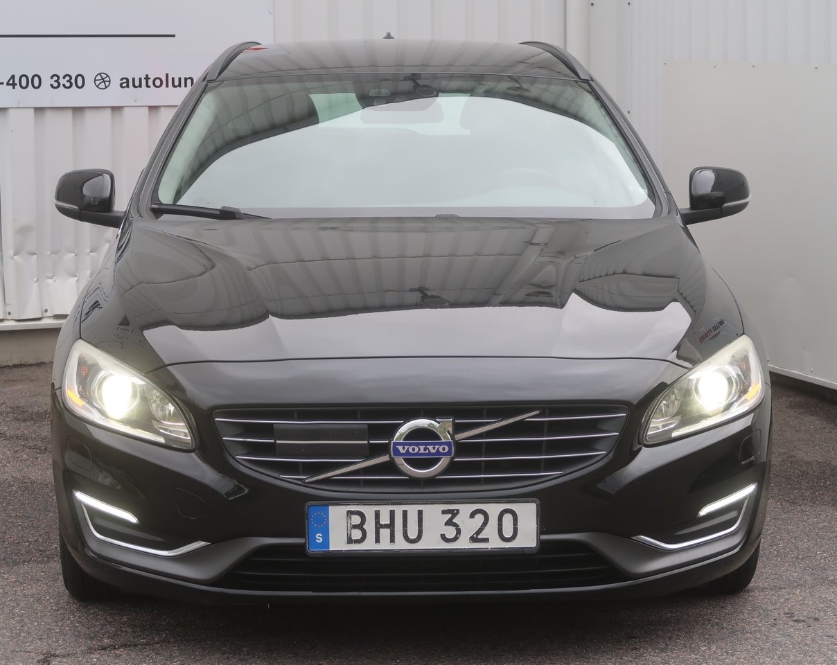 Volvo V60 2014, photo 2/10