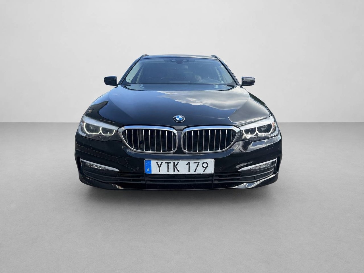 BMW 520 d Touring Steptronic Euro 6 2018, bild 2/10