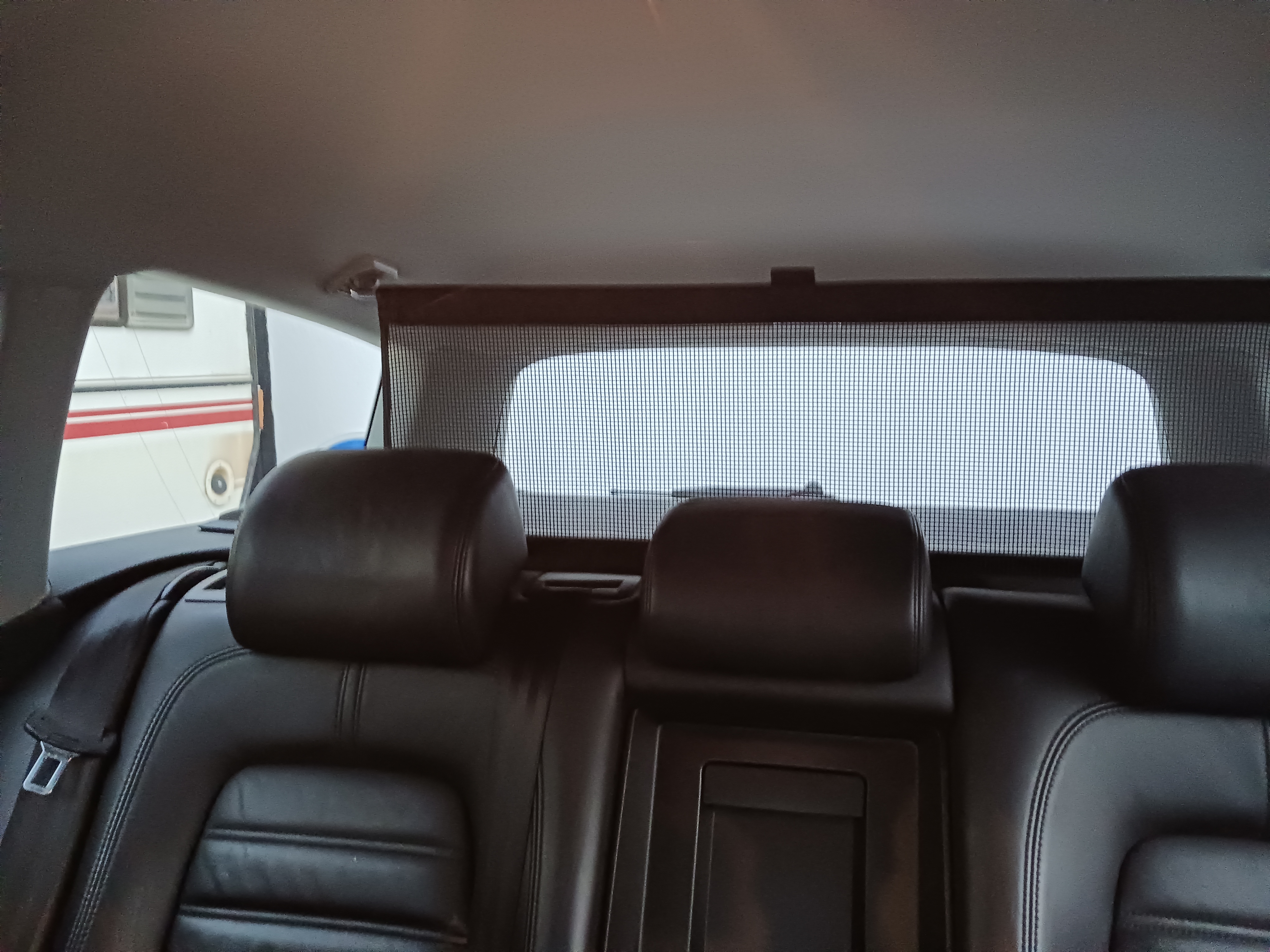 Volkswagen Passat 2010, bild 7/8
