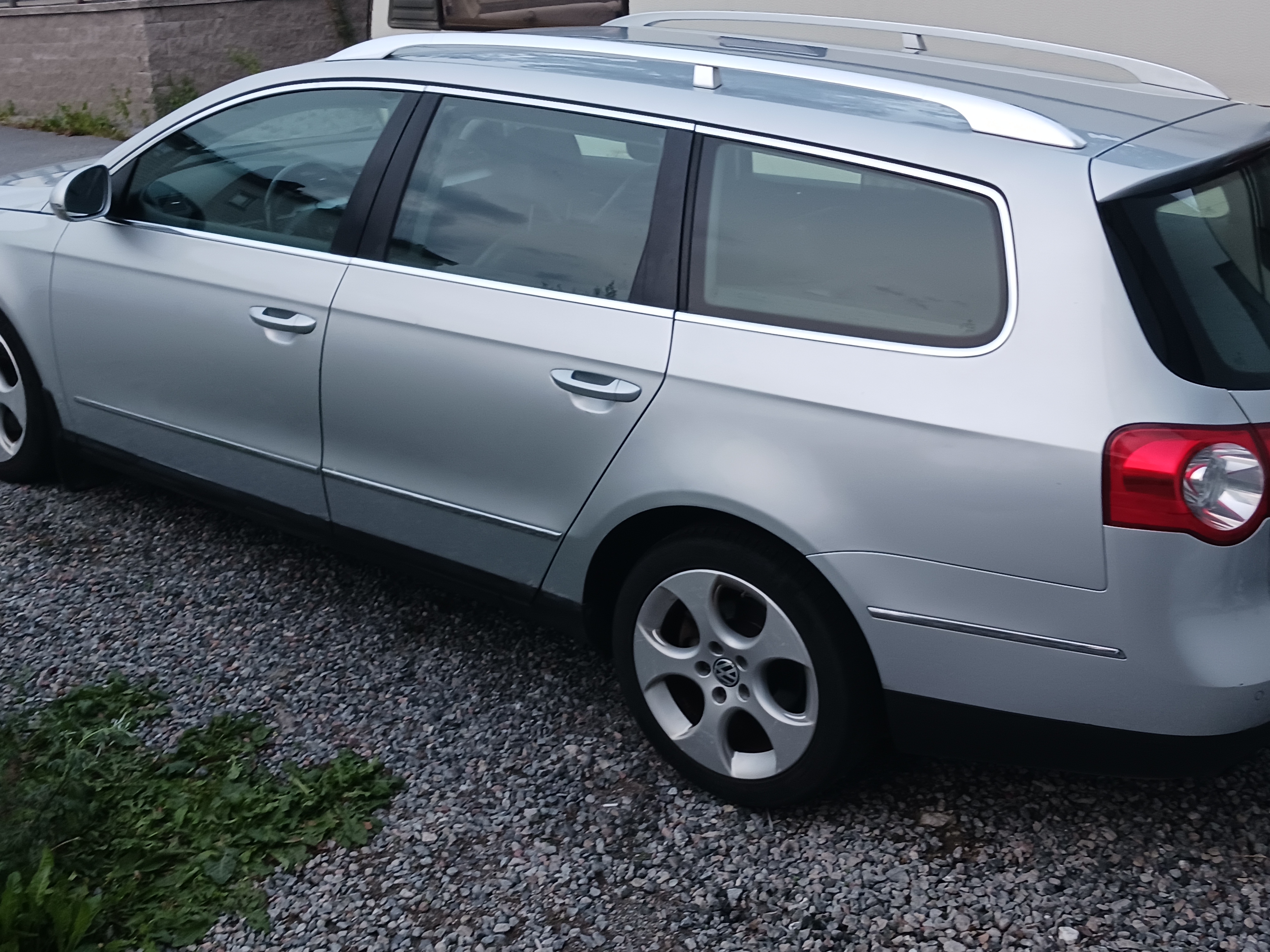Volkswagen Passat 2010, bild 8/8